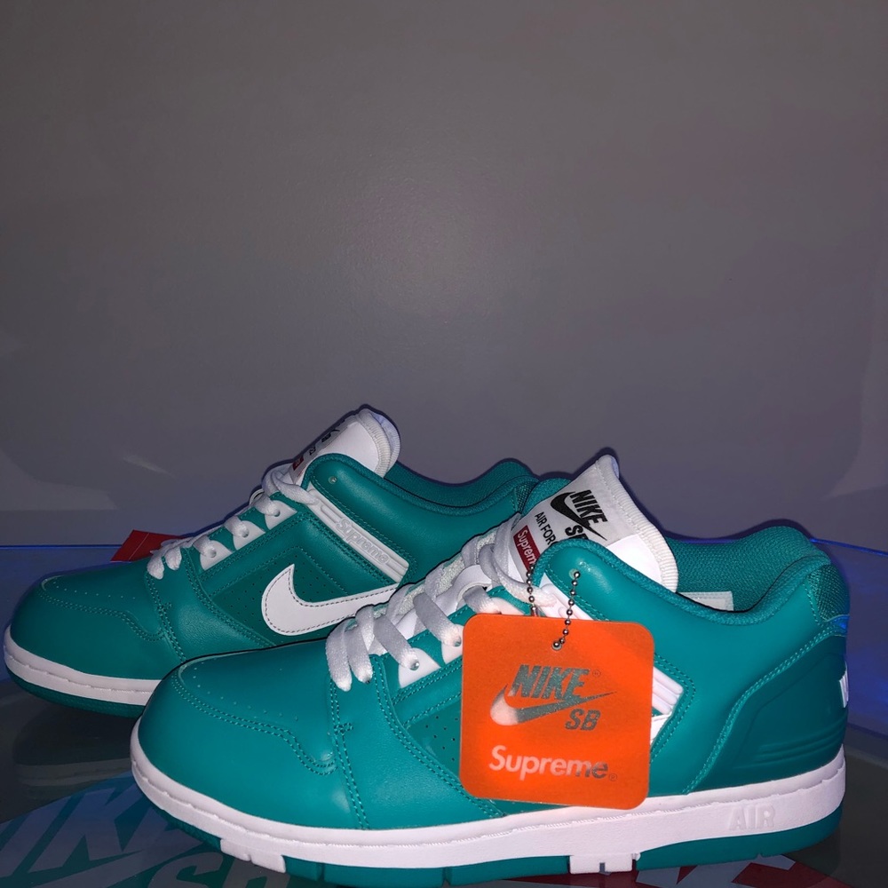 Supreme af2